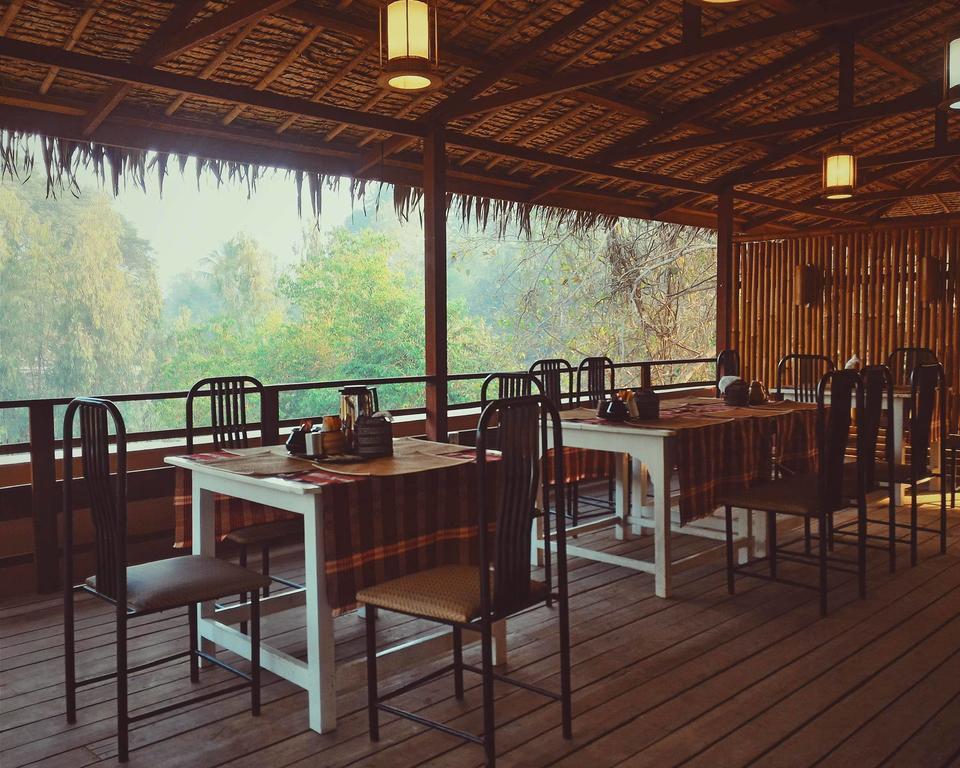 נייאונגו Six Stars Guest House מראה חיצוני תמונה