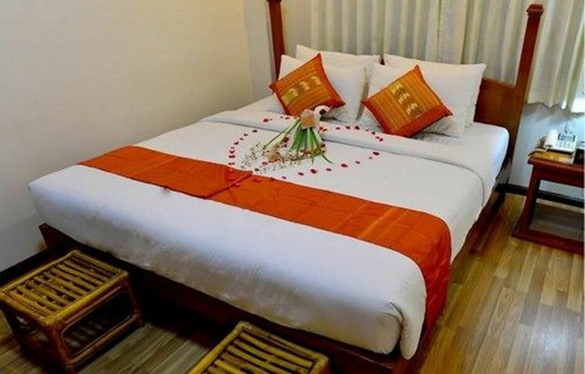 נייאונגו Six Stars Guest House מראה חיצוני תמונה