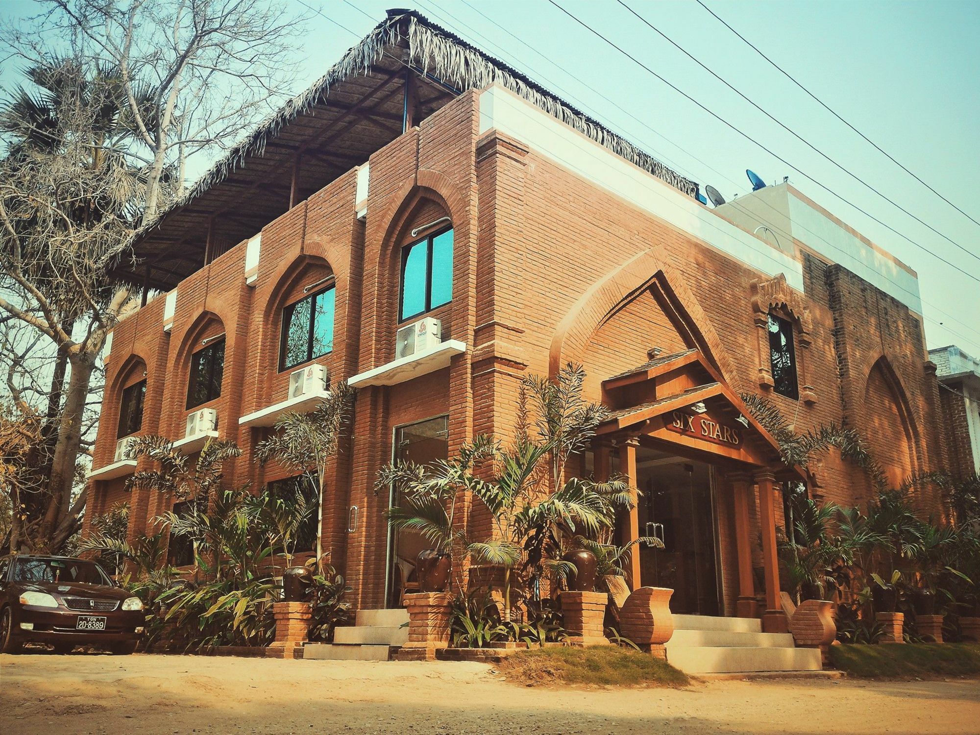 נייאונגו Six Stars Guest House מראה חיצוני תמונה